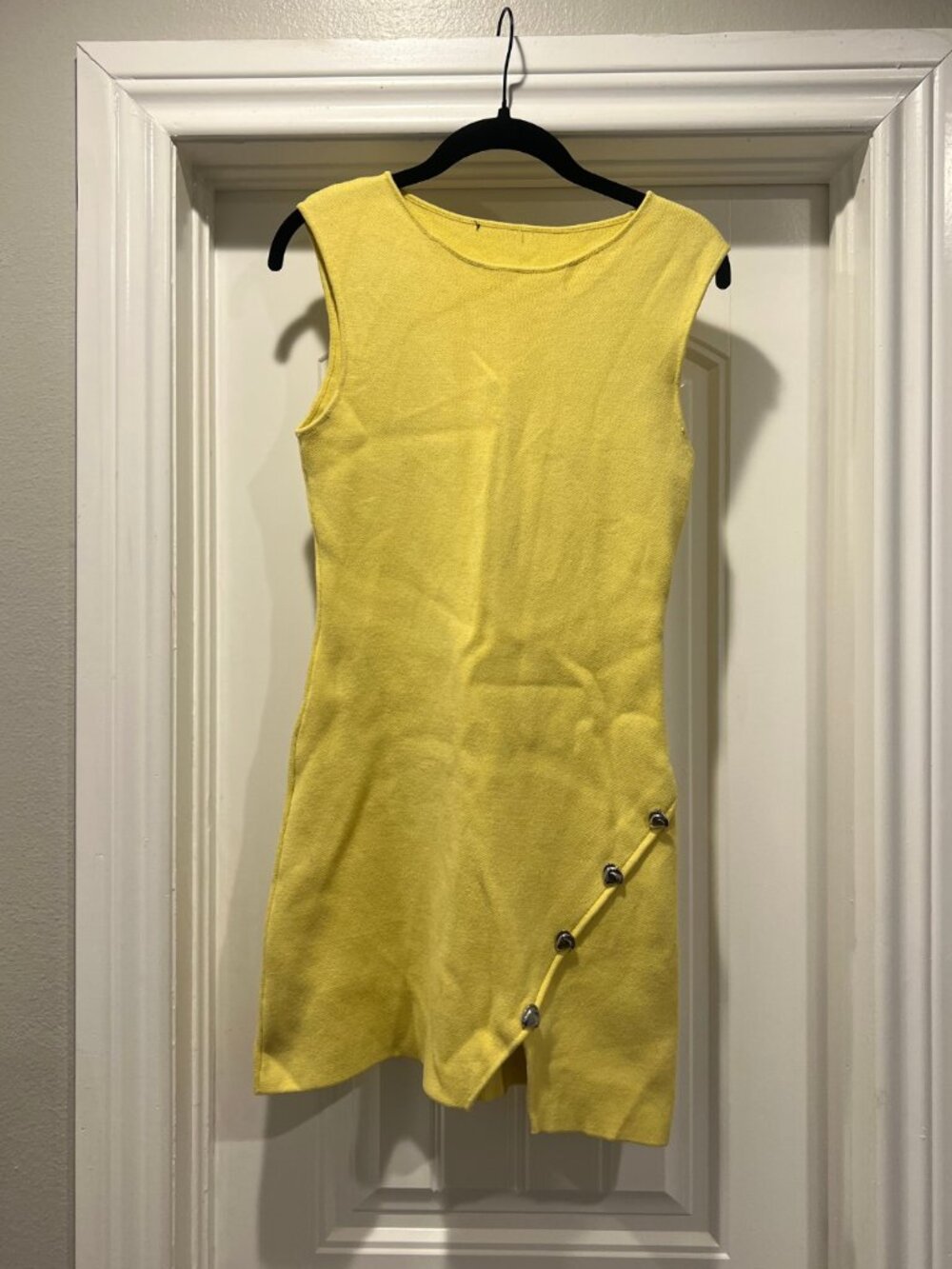 Vintage-Inspired Yellow 60s Mod Mini Dress | S/M